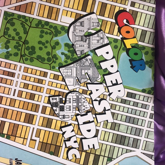 NYC souvenir Uptown coloring book - Picture 2 of 9